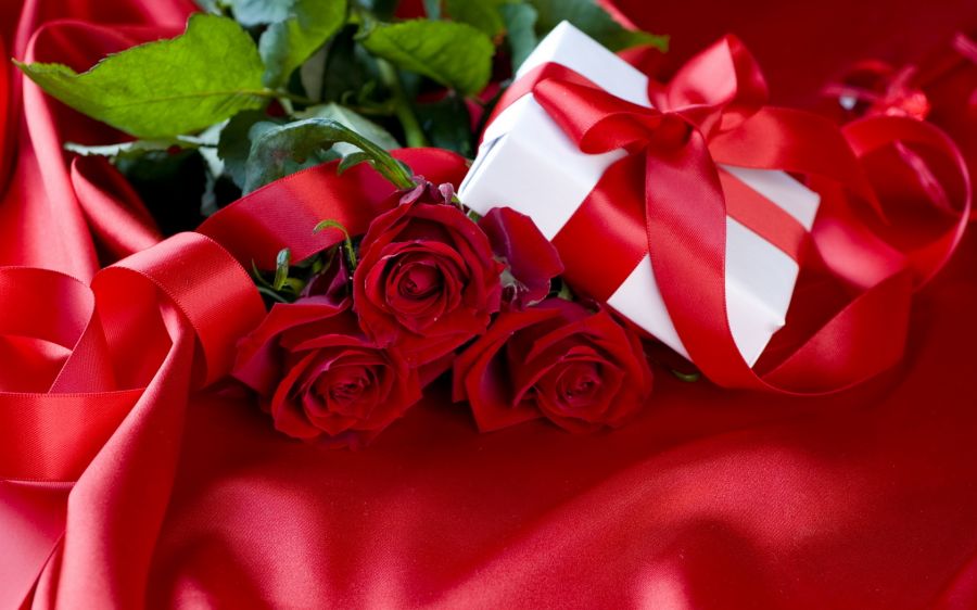 holidays___international_womens_day_roses_entwined_with_scarlet_ribbon_for_your_favorite_on_march_8_097096_